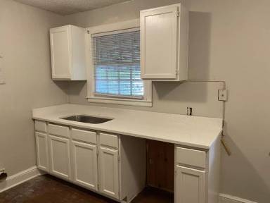 Main picture of 1111 Mona Dr
