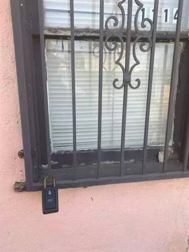 Main picture of 1114 B St