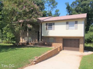 Main picture of 108 Sterling Dr
