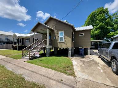 Main picture of 513 E Pearl St