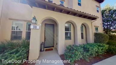 Main picture of 38 Jaripol Cir