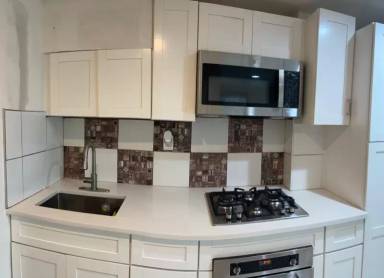 Main picture of 153 Ditmars St