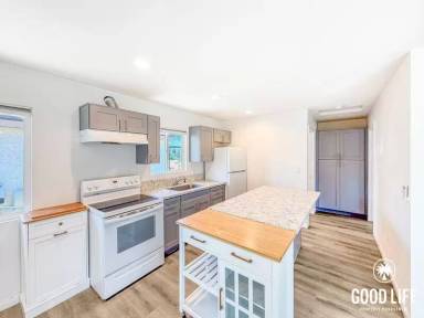 Main picture of 8422 Pueblo Rd