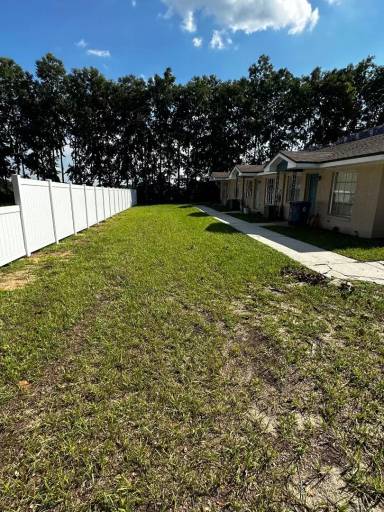 Main picture of 610 Emerald Ave