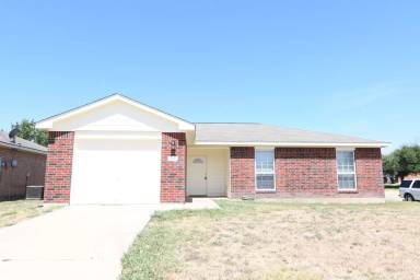 Main picture of 2424 N 12th St