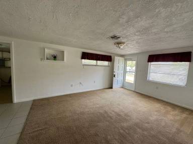 Main picture of 6 Daniel St