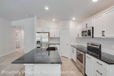 Main picture of 3061 S Green Forest Way