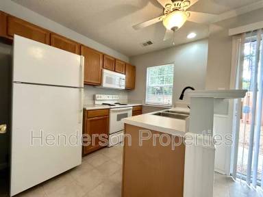 Main picture of 12188 Bottlebrush Pl