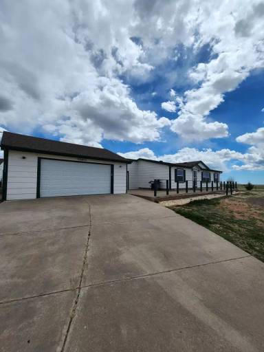 Main picture of 33975 State Highway 94