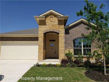 Main picture of 18324 Urbano Dr