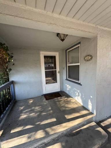Main picture of 1201 W Elm St