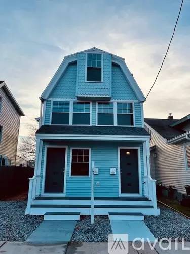 Main picture of 90 Naugatuck Ave