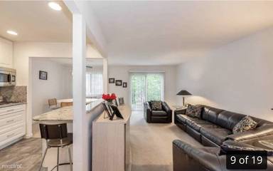 Main picture of 7112 Central Ave