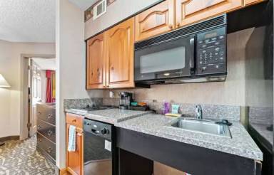 Main picture of 9880 N Scottsdale Rd