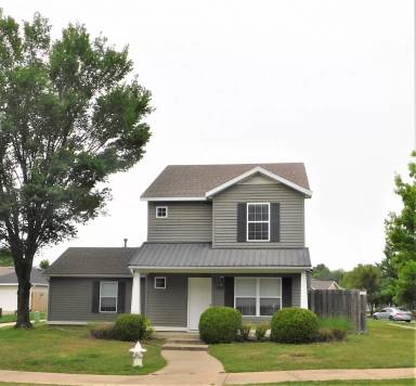 Main picture of 4404 W Alberta St