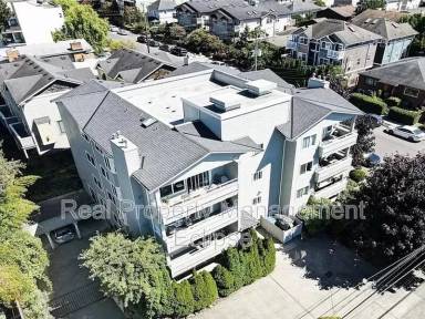 Main picture of 2448 NW 59th St