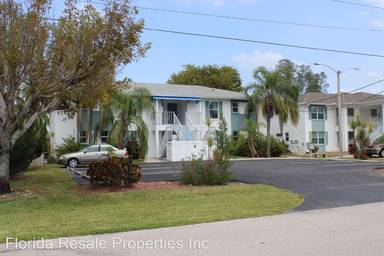 Main picture of 429 SW 47th Ter