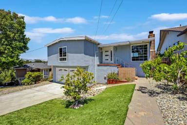 Main picture of 3151 Crestmoor Dr