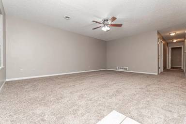 Main picture of 1528 Saint Marys Rd