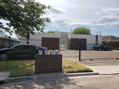 Main picture of 601 Gastel Cir