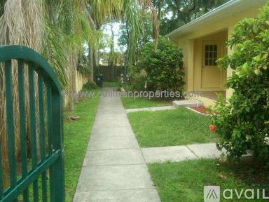 Main picture of 406 S Bayview Blvd