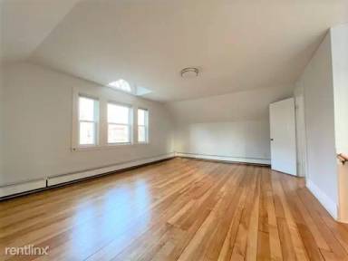 Main picture of 608 Franklin St
