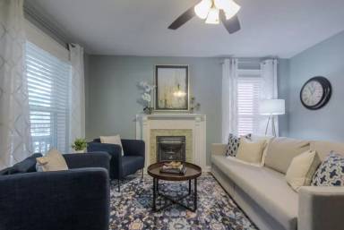 Main picture of 2539 Cherry St