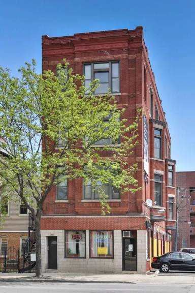 Main picture of 1003 N Ashland Ave