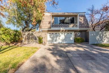 Main picture of 754 Vegas Valley Dr