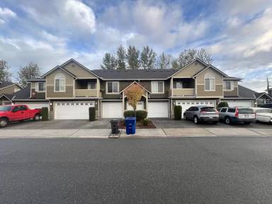Main picture of 5025 148th St NE
