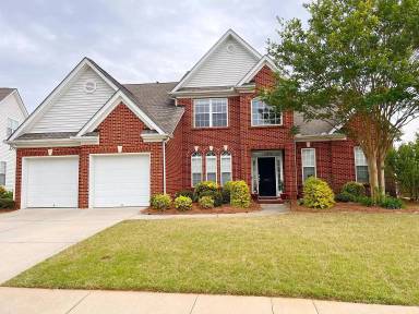 Main picture of 203 Plamondon Dr