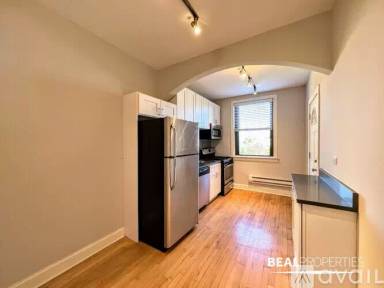 Main picture of 2317 N Rockwell St