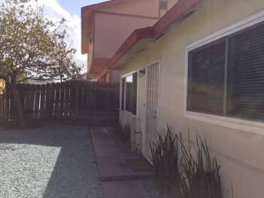Main picture of 1241 Florence St