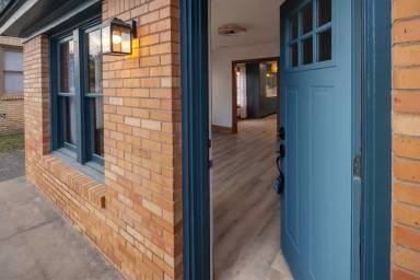 Main picture of 503 W Shaw St