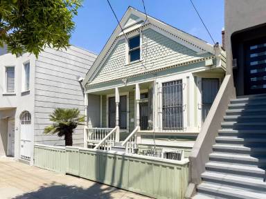Main picture of 835 Wisconsin St