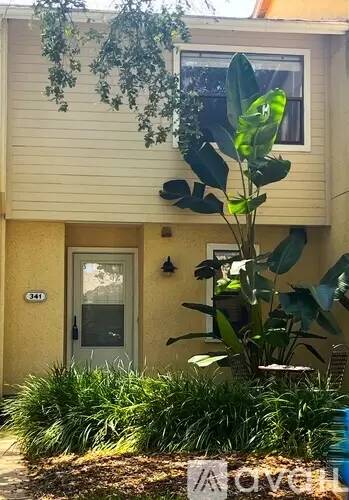 Main picture of 341 Monika Pl