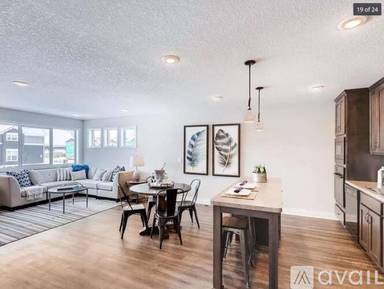 Main picture of 4942 93rd Ln N