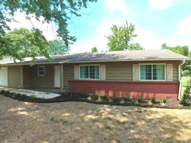 Main picture of 2452 W Valley Dr