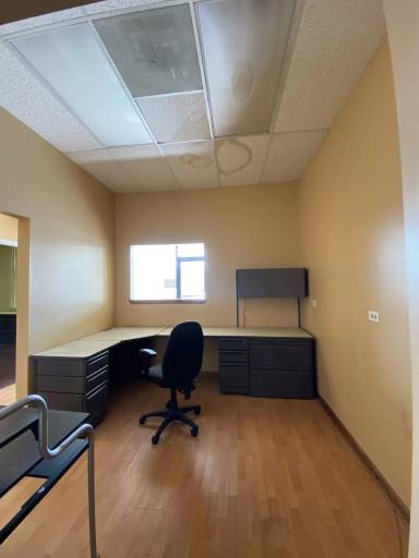 Main picture of 111 S Lincolnway (North Aurora Shopping Center) - Suite 2 E
