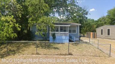 Main picture of 911 Highland Ave