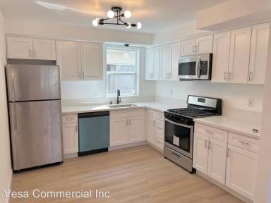 Main picture of 1532 S Wilton Pl