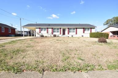 Main picture of 5223 Brookfield Rd