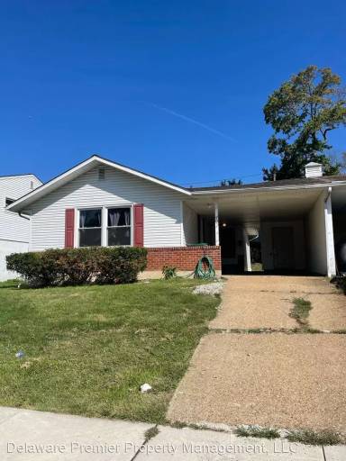 Main picture of 707 Appletree Ct