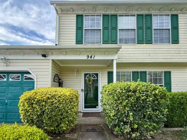 Main picture of 941 Avenue G