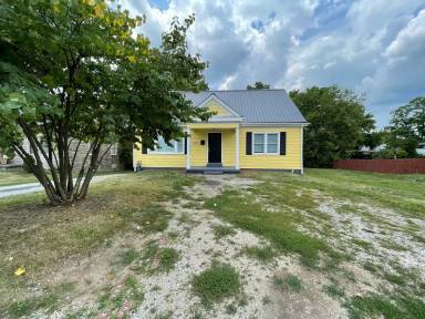 Main picture of 1012 Liberty Rd