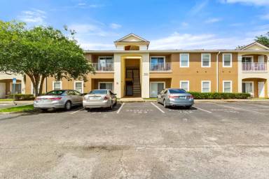 Main picture of Merrill Pines Condo