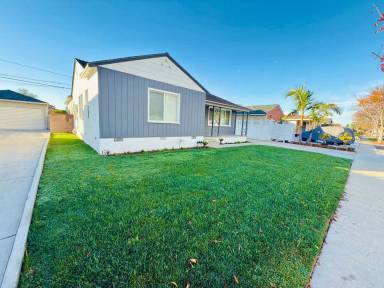 Main picture of 2939 Allred St