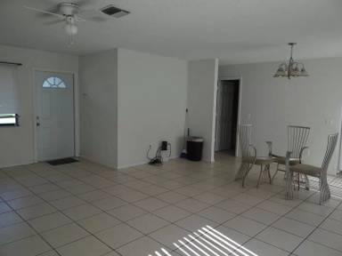 Main picture of 1250 Autumn St