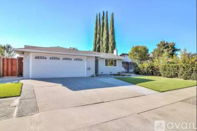 Main picture of 487 Tuscarora Dr