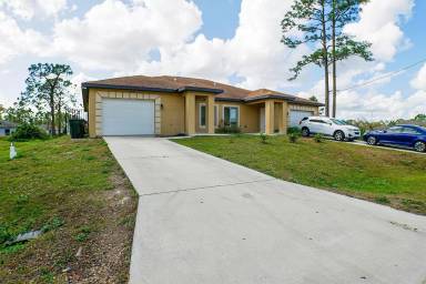Main picture of 4649 27th St SW